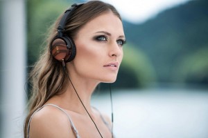 MEZE HEADPHONES